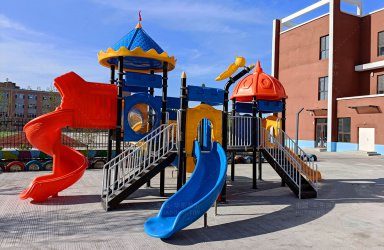 黑龍江省哈爾濱市方正縣方正鎮(zhèn)中心學(xué)校